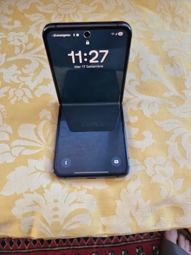 Samsung galaxy flip 4 - samsung,