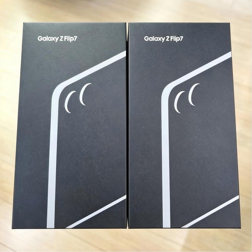 Nuovo samsung galaxy flip7 - galaxy, z